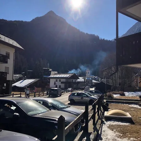 Accogliente In Centro * Champoluc