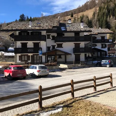 Apartment Accogliente In Centro Champoluc